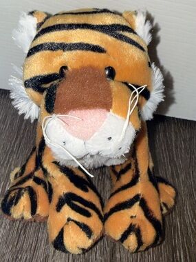 Ganz Webkinz Bengal Tiger (Model HM166)